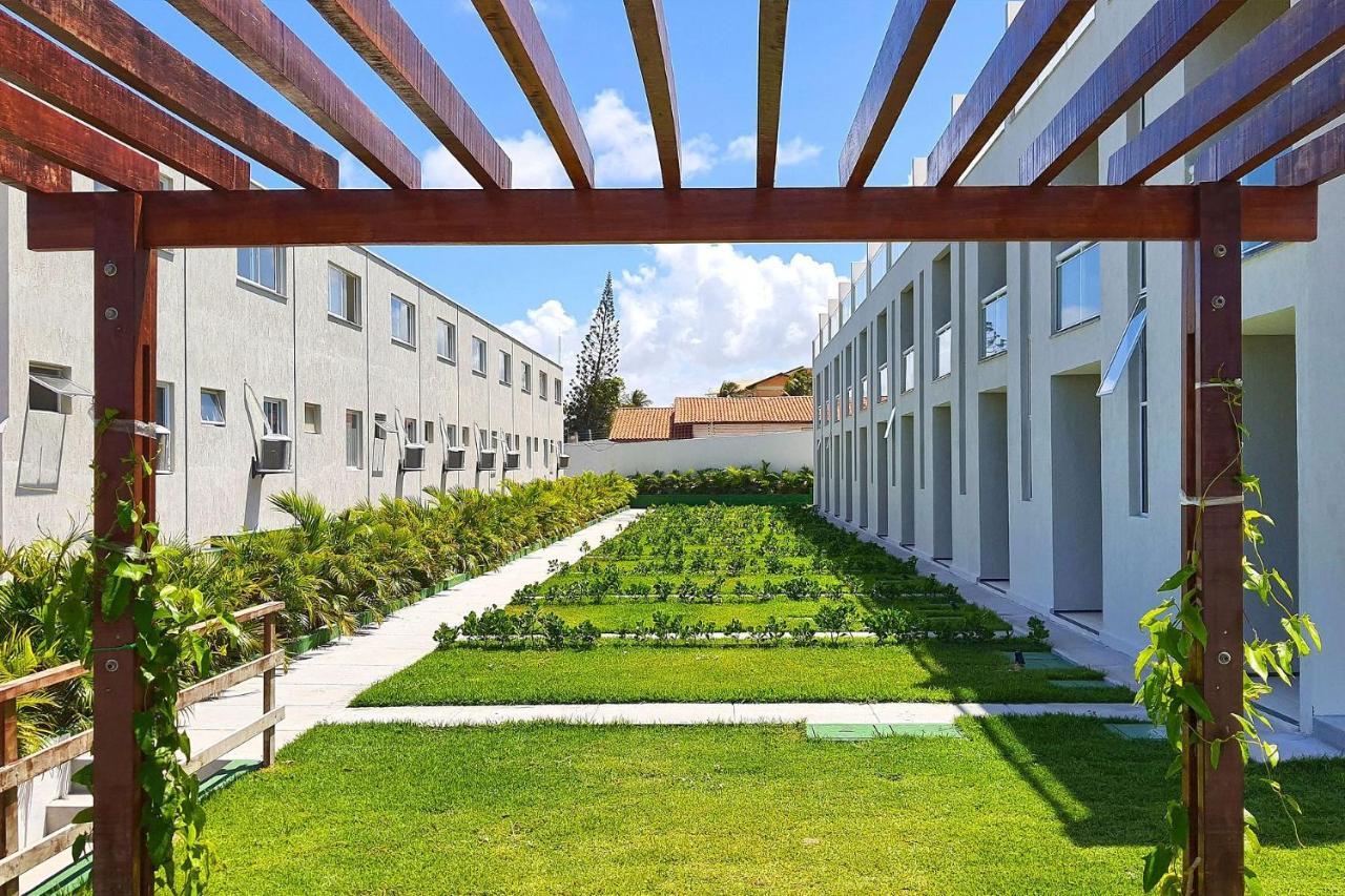 Beach Townhouses #C06 - Com Jacuzzi Por Carpediem Aquiraz Exterior photo