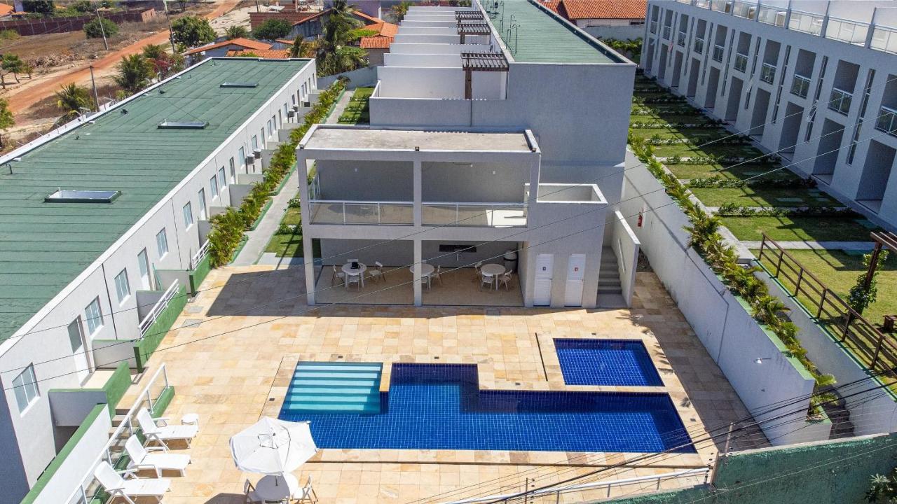 Beach Townhouses #C06 - Com Jacuzzi Por Carpediem Aquiraz Exterior photo